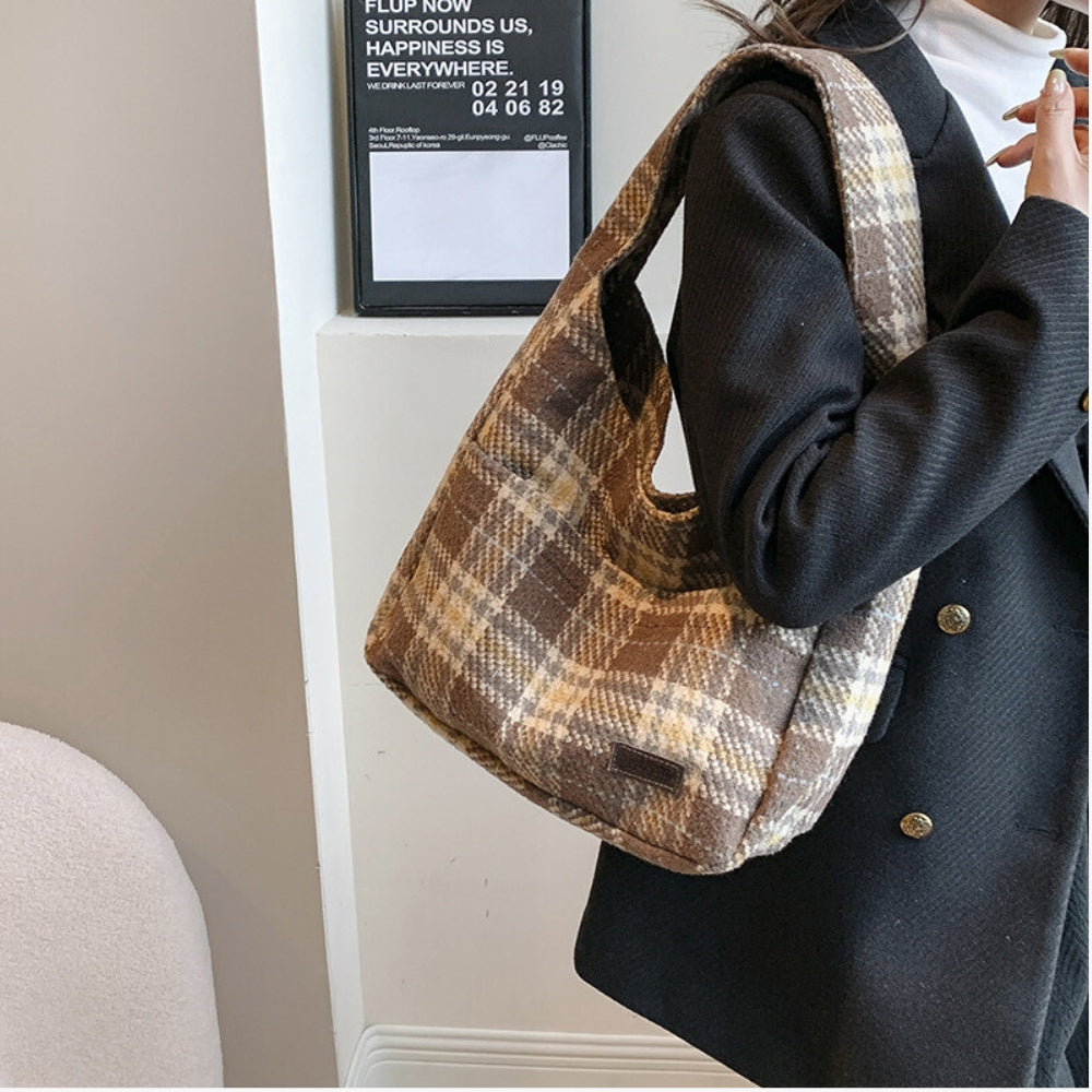 Felia | Hobo Bag