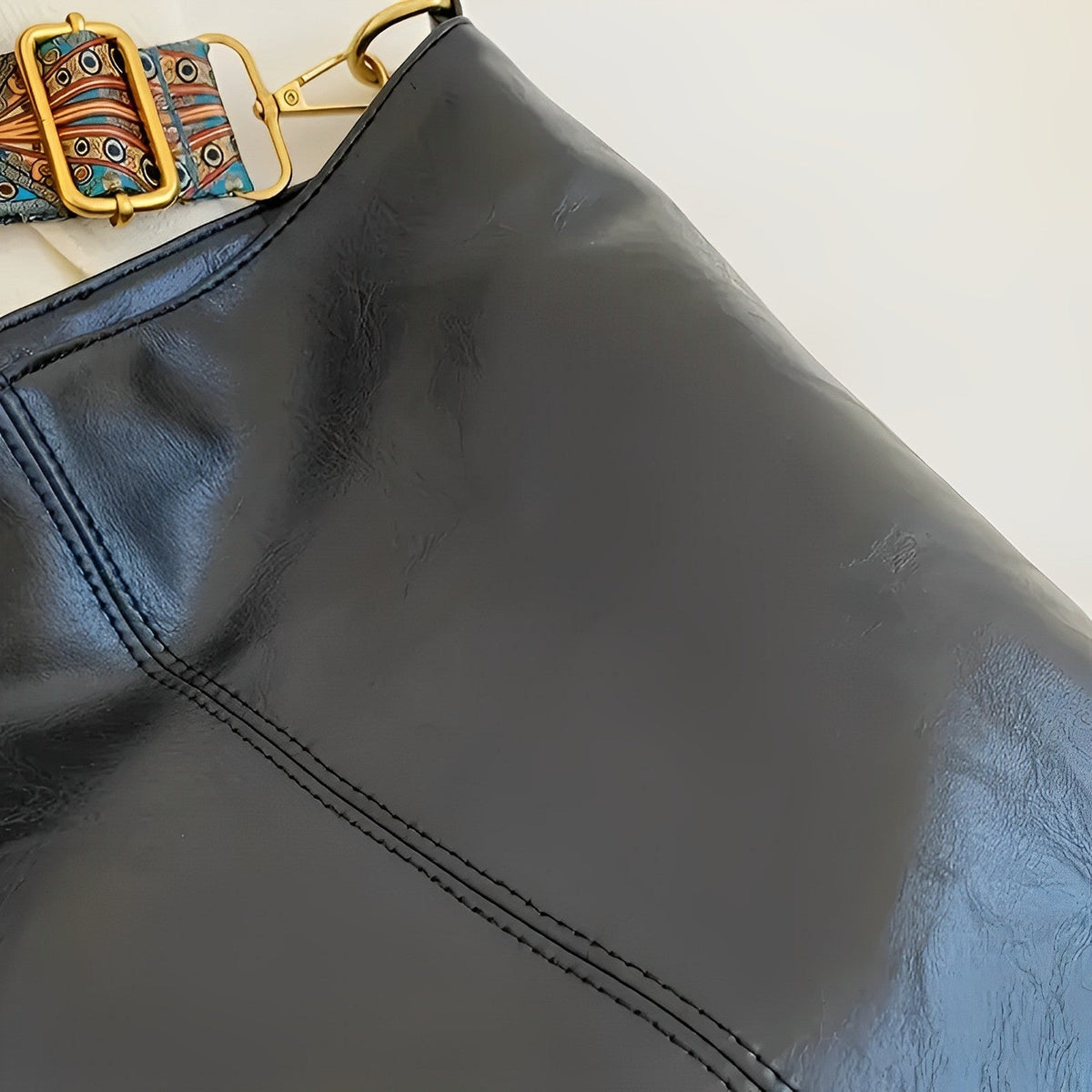 Boyah | Crossbody Bag