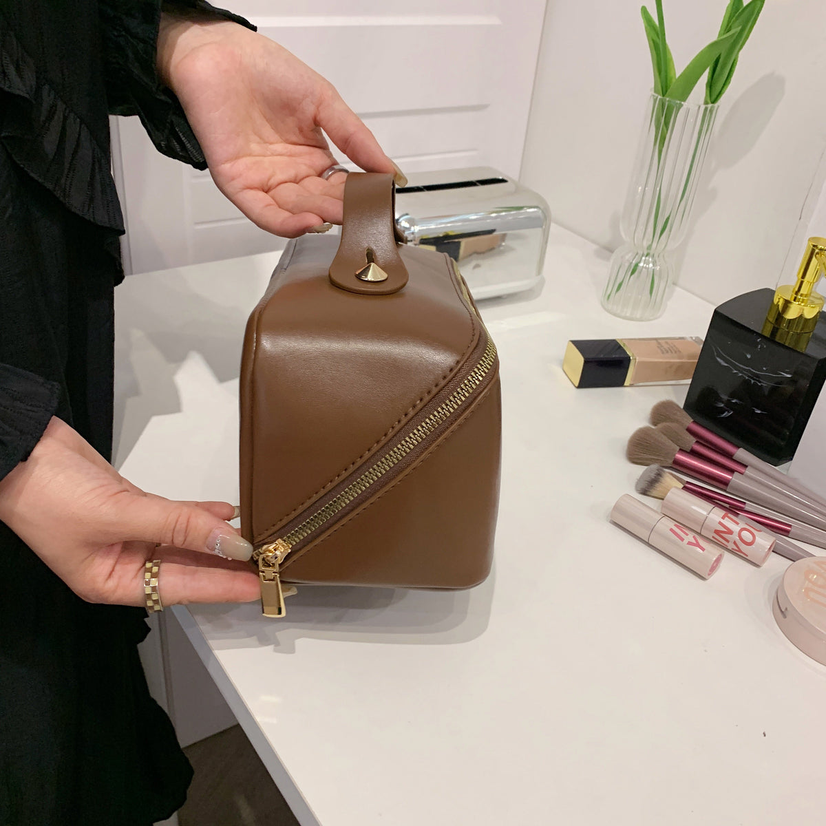 Tinah | Makeup Pouch