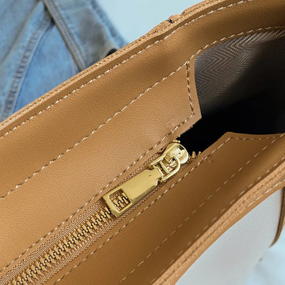 Elora | Tote Bag