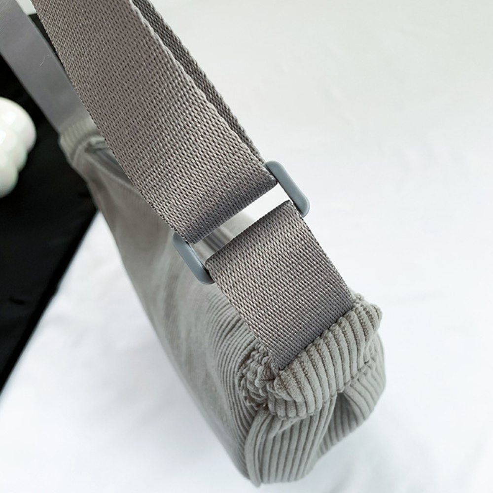 Fanna | Crossbody Belt Bag