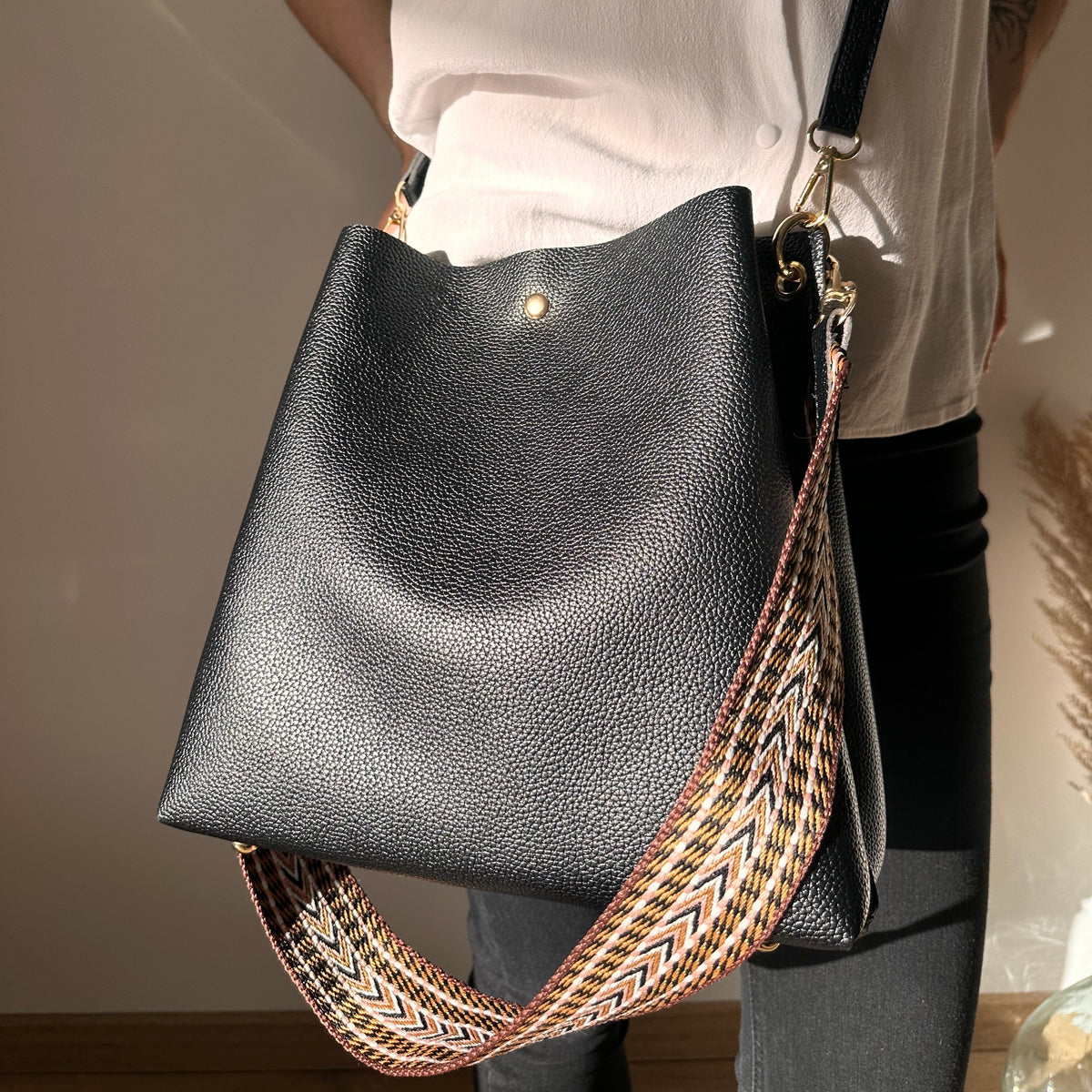 Montelise | Crossbody Bucket Bag