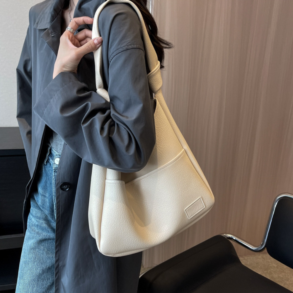 Nava | Hobo Bag